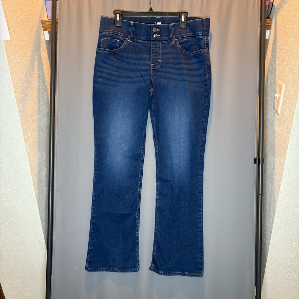 Lee Dark Blue Women's Boot Cut Pull up Jeans
